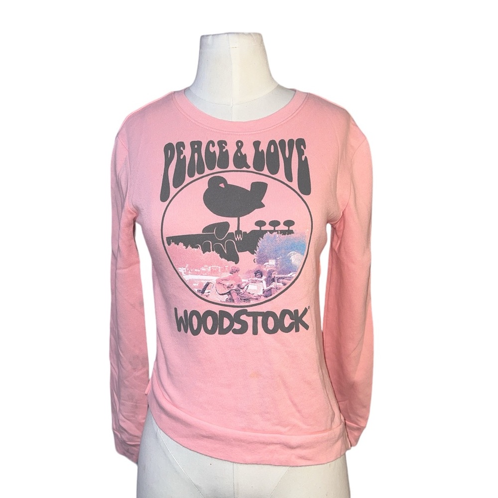 ☠️5/$20☠️ WOODSTOCK | PEACE LOVE WOODSTOCK PINK LIGHTWEIGHT LONG SLEEVE CREW